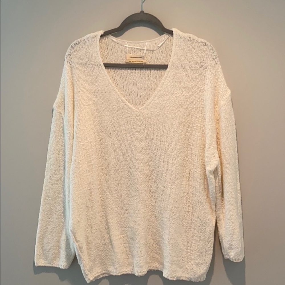 New Urban Outfitter off white cotton sweater m